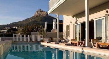 Sea Five Boutique Hotel 8/61