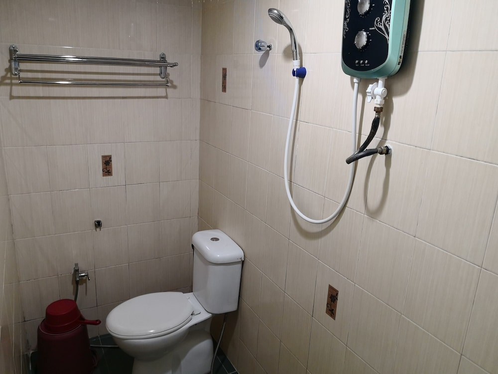 Kristal Inn Hotel 16/55