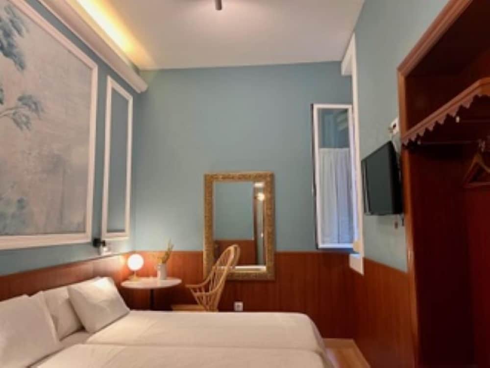 Hostal La Vera 17/50