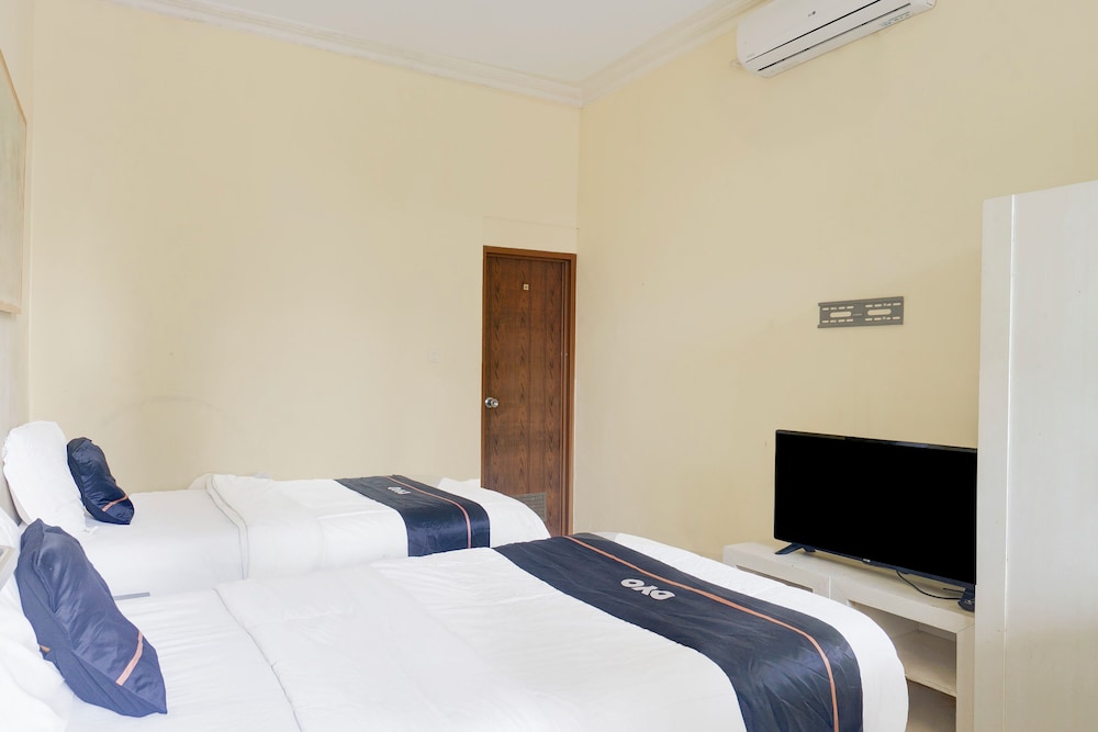 Hotel O Bogor near Taman Safari formerly Ken Raudhah Inn 29/44