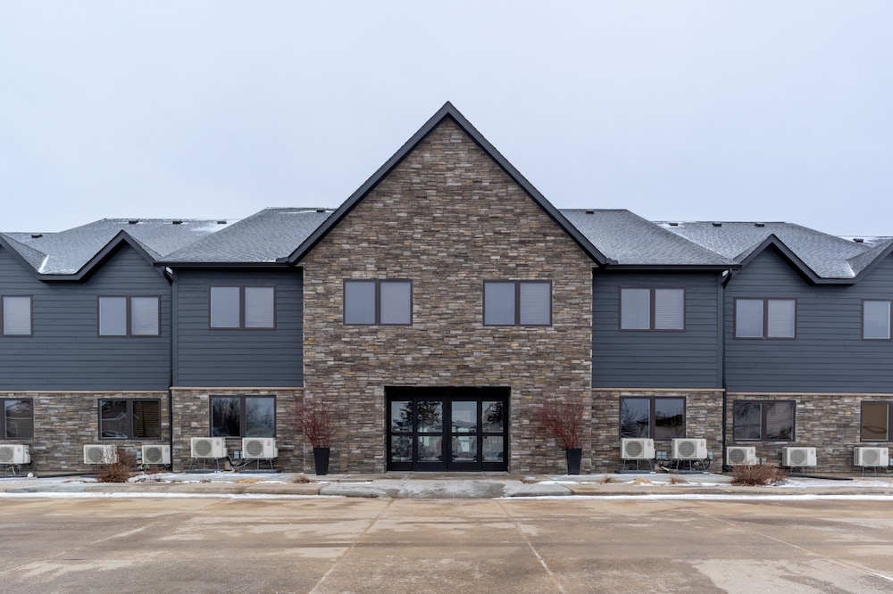 North Country Inn & Suite 2/44