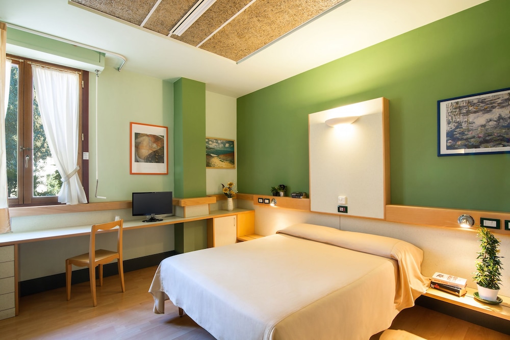 ECONOMY, DOUBLE BED
