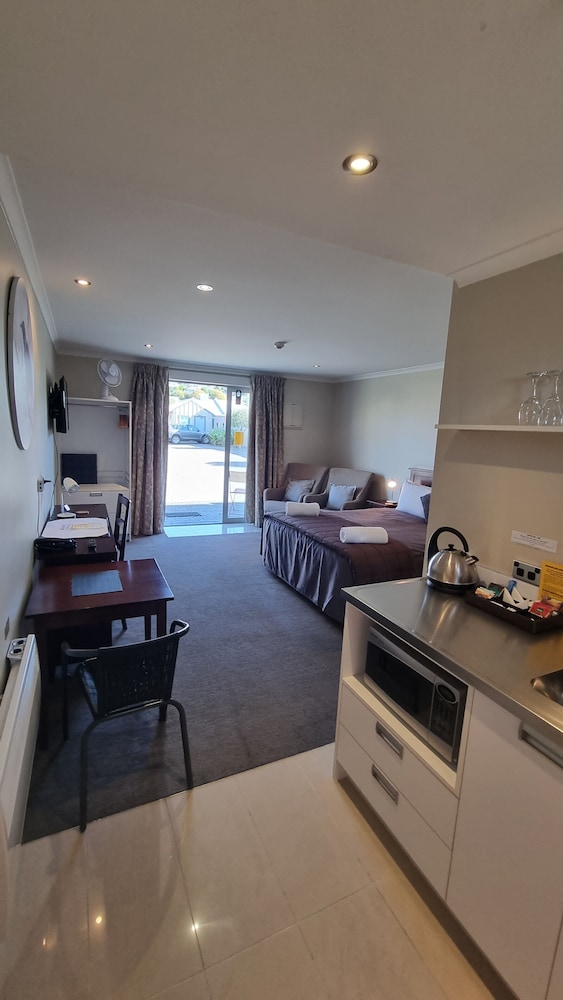The Mews Oamaru 44/67