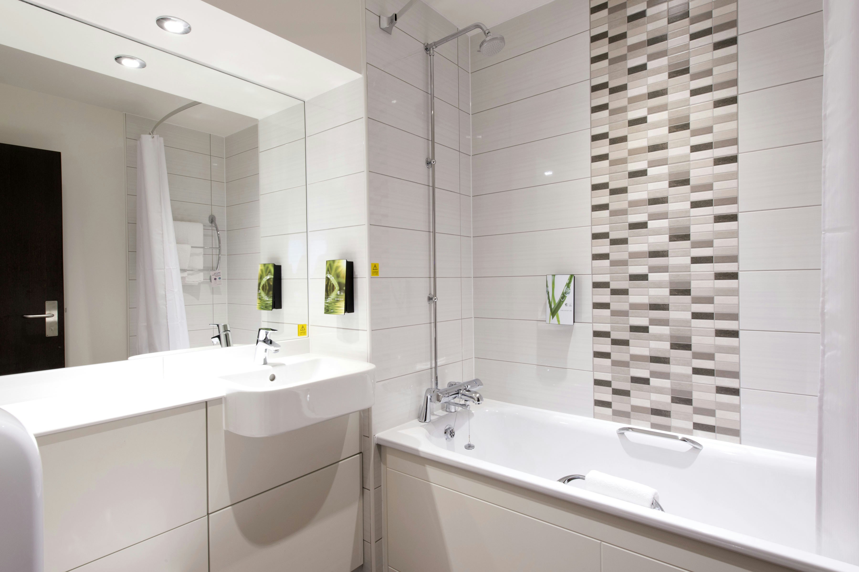 Premier Inn Leeds Headingley hotel 40/40
