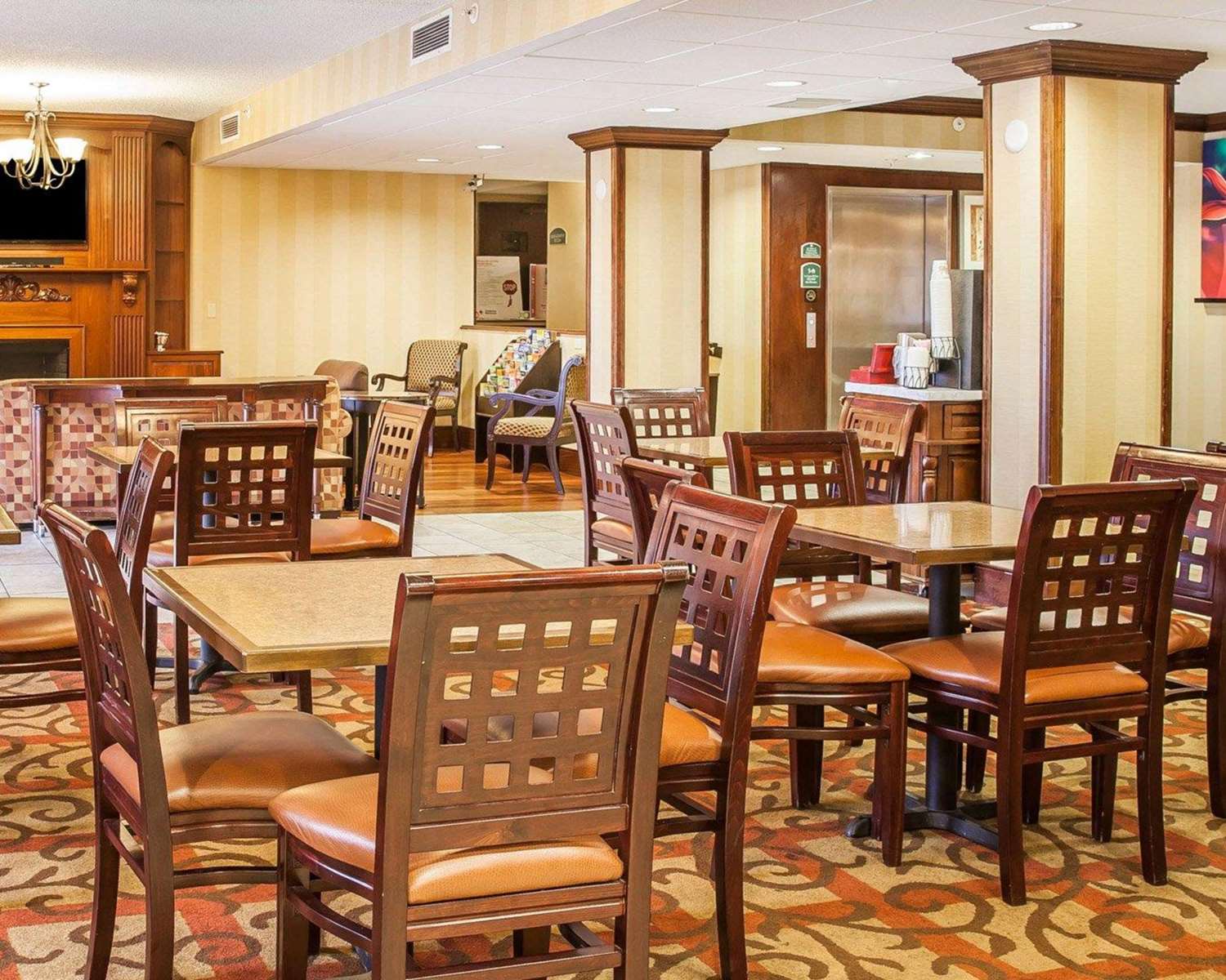 restaurant cafeteria
