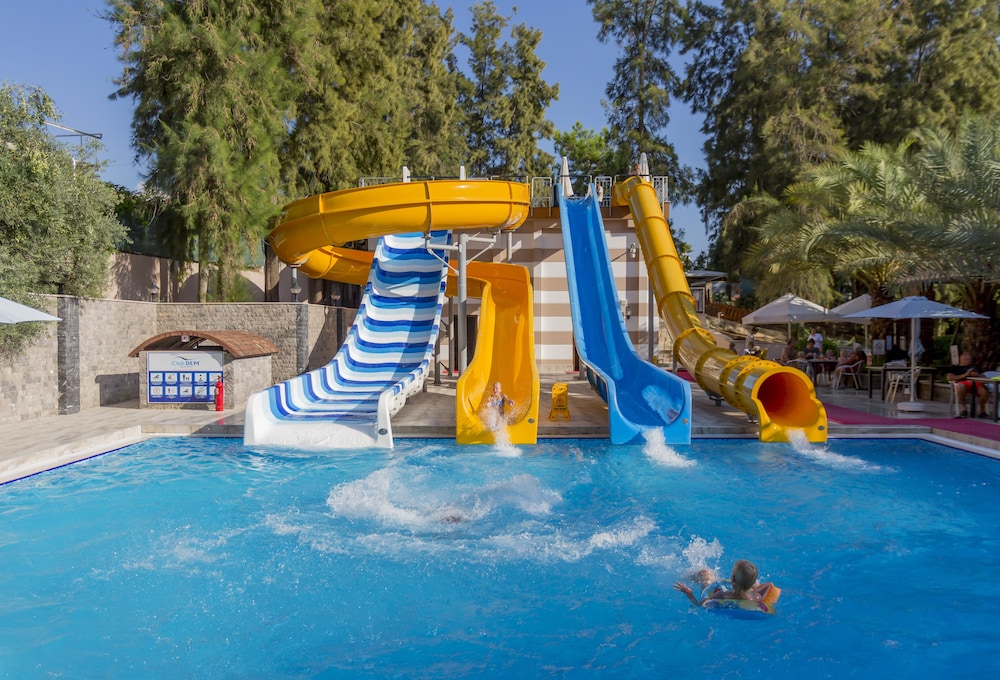 Quattro Family Club Dem Hotel 24/33