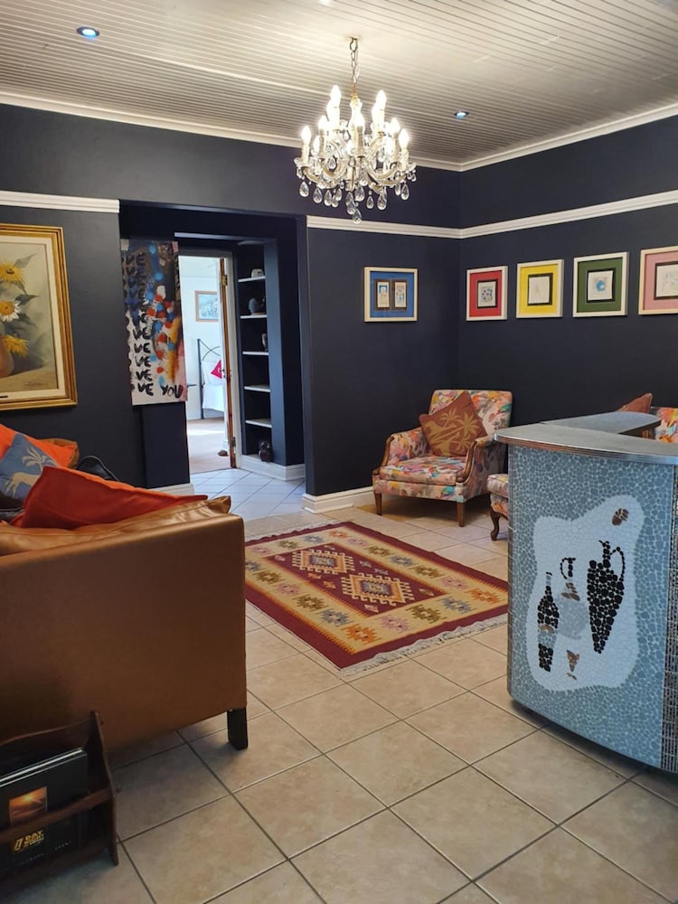 Knysna Wayside Inn 36/49