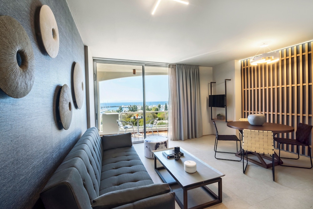 Marina Alimos Hotel Apartments 31/50