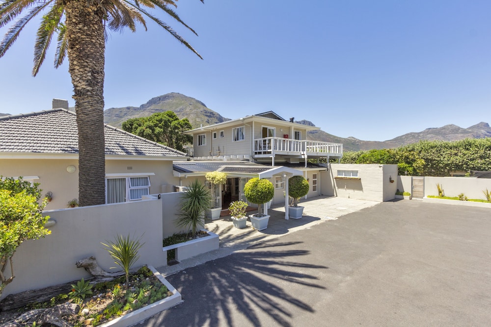 Beach House Hout Bay 40/42