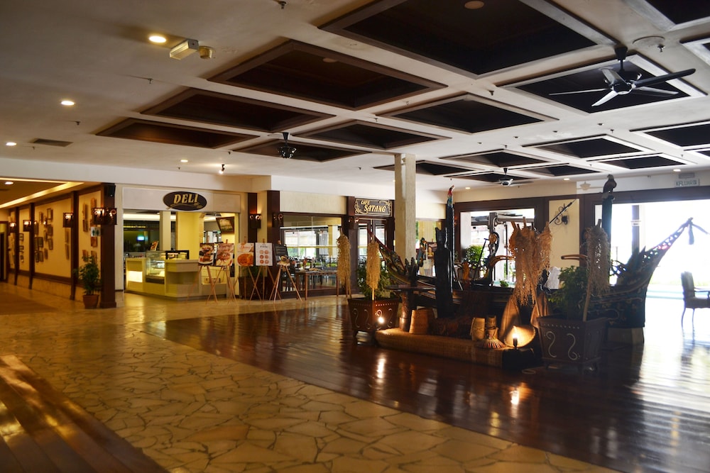 DAMAI BEACH RESORT 8/63