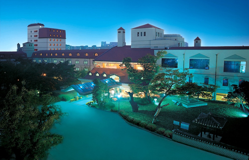 Onyang Hot Spring Hotel 42/42
