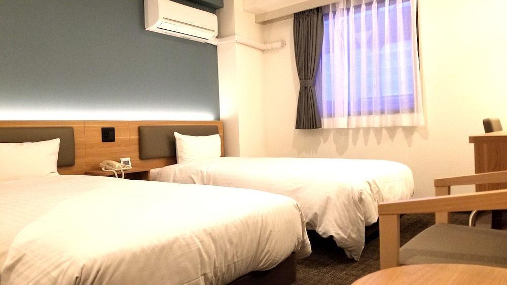 Kochi Sunrise Hotel 15/50