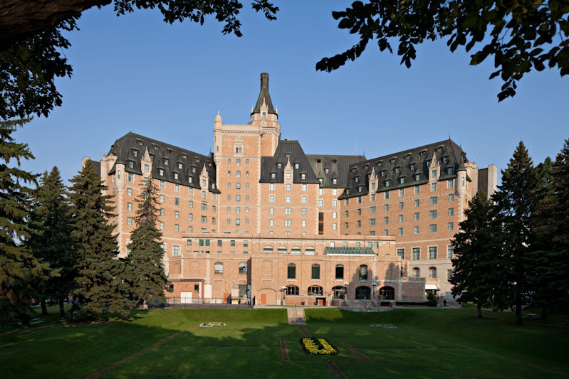 Delta Bessborough 38/38