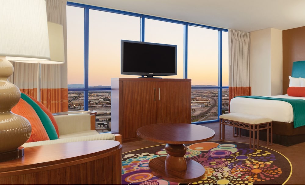 Rio Hotel & Casino, a Destination by Hyatt Hotel 64/73