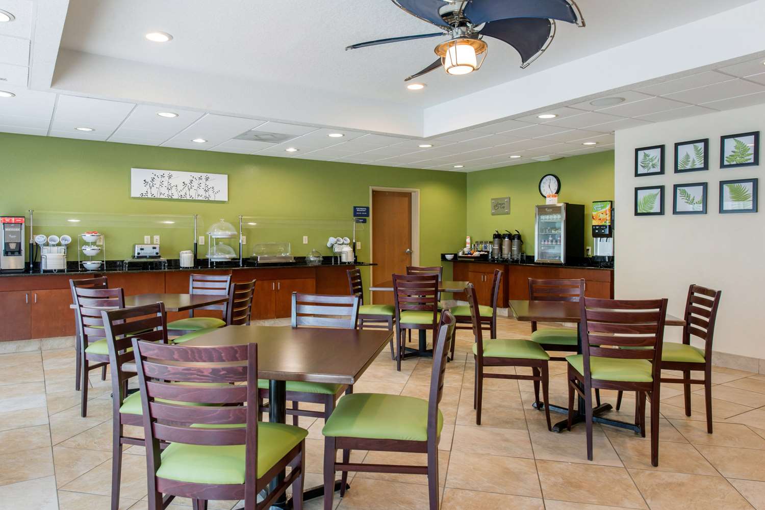 Sleep Inn & Suites Port Charlotte-Punta Gorda 17/24