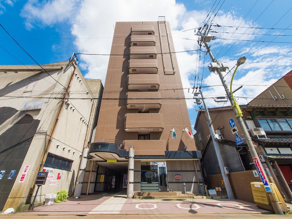 APA Hotel Komatsu 48/49