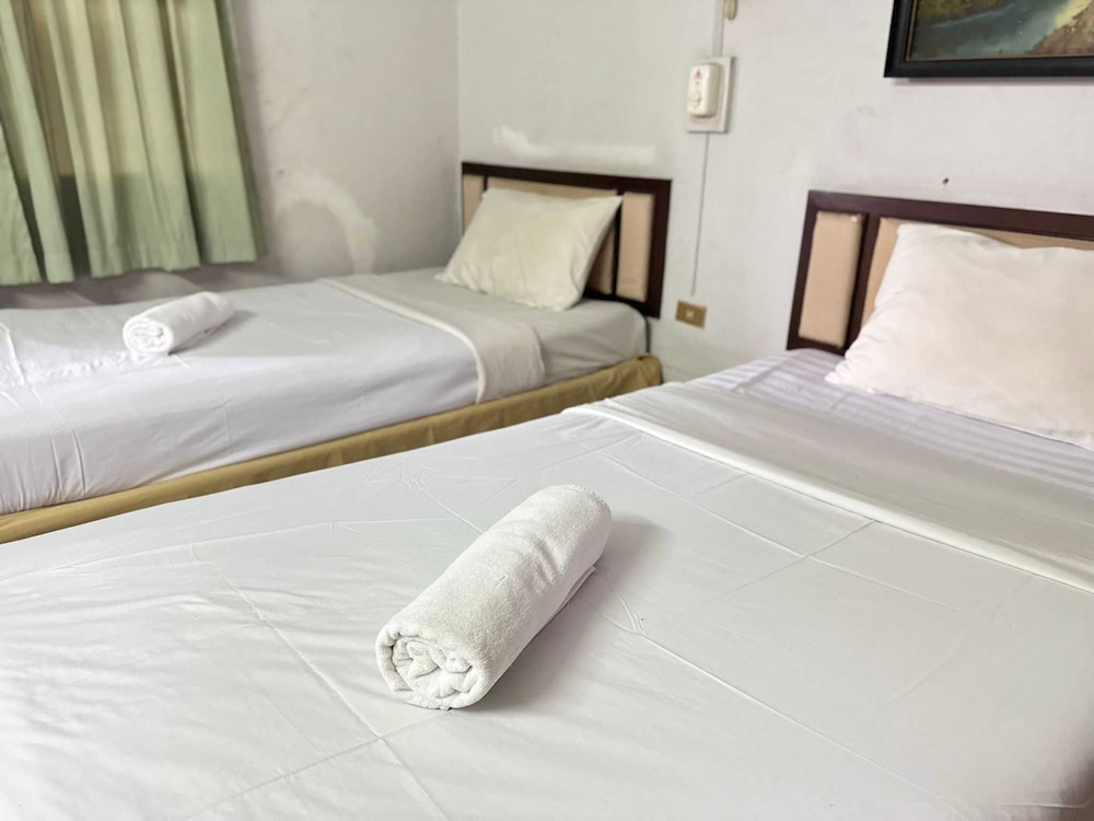 Hotel O Top North Guesthouse 21/32