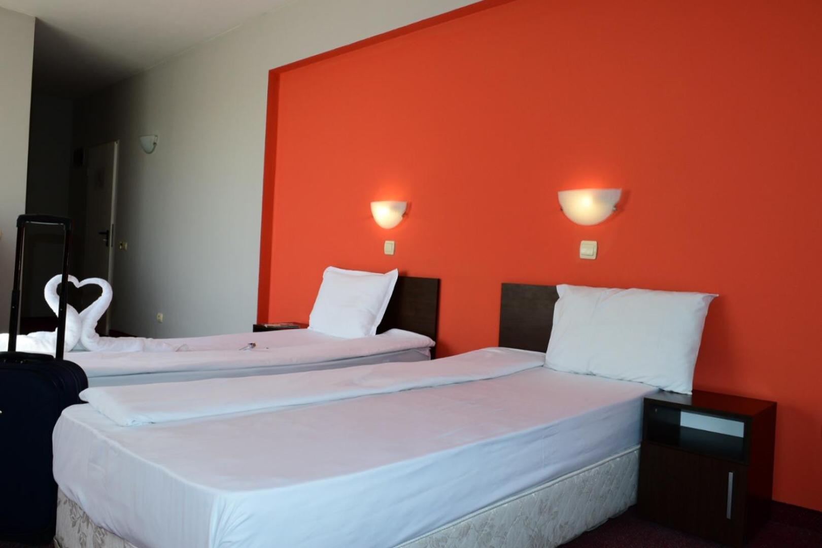 Bon Voyage Hotel Alexander 9/48