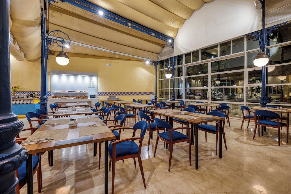 Senator Huelva Hotel 33/50