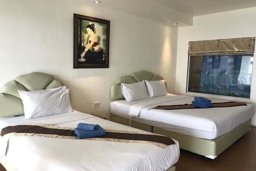 At Sea Residence 16/50