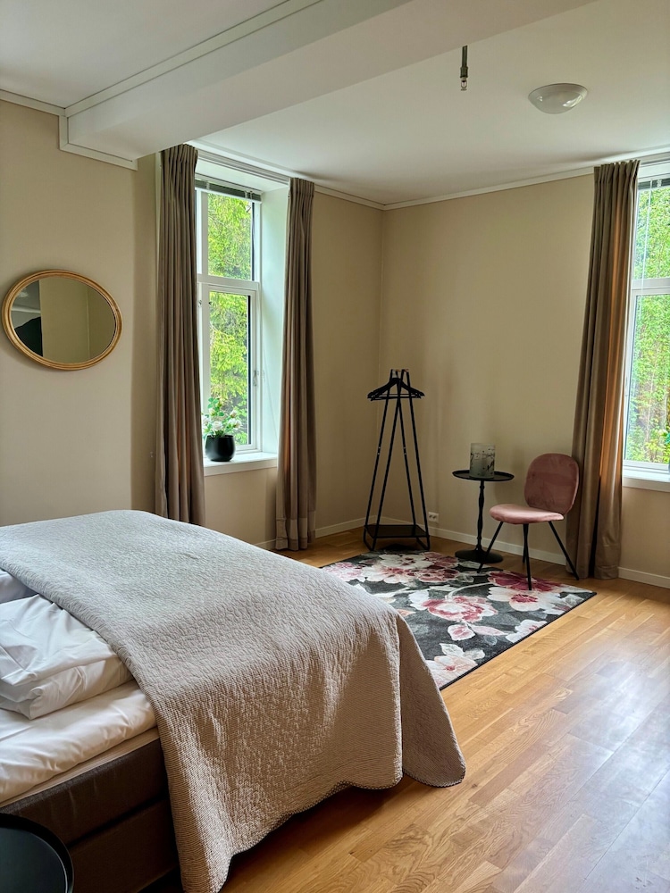 Visnes Hotel 23/62
