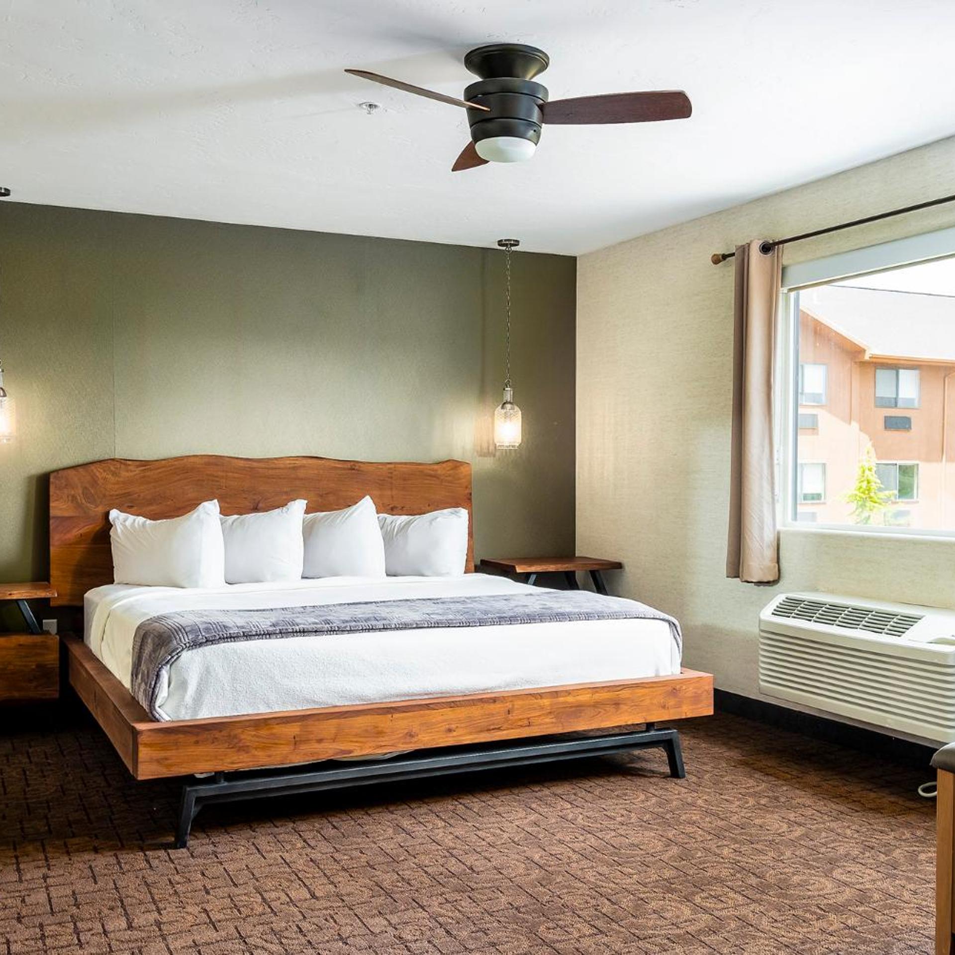 Suite, Garden View