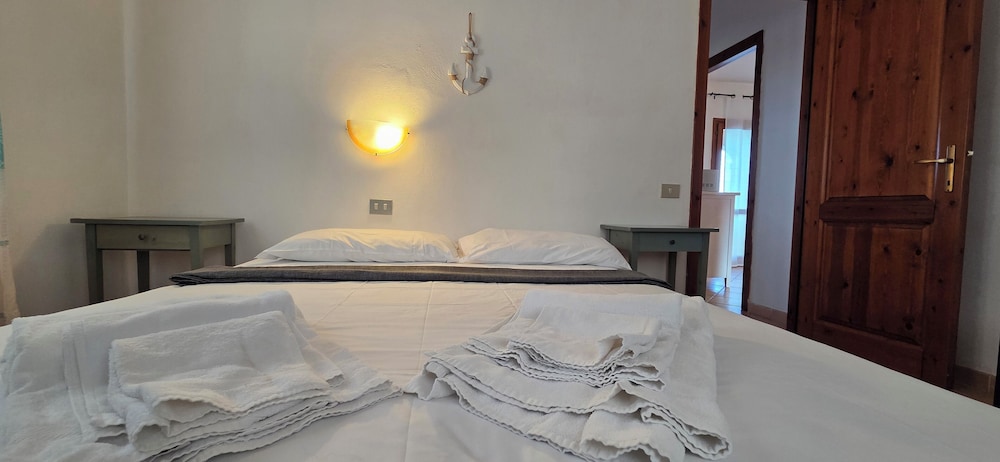 Residence Lu Lamoni Costa Nord 8/50