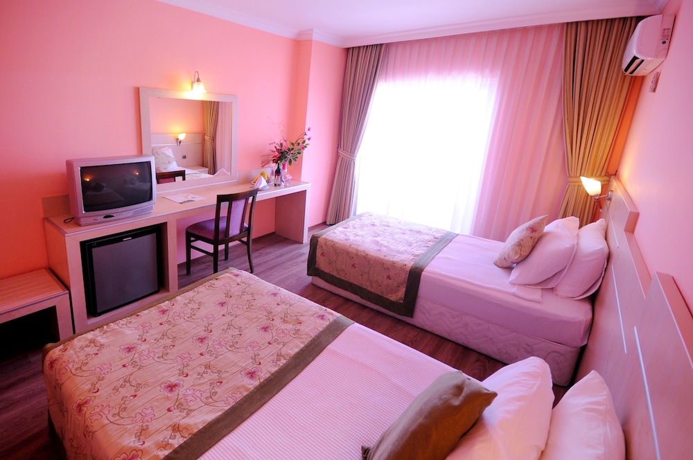 Standard, Double Bed
