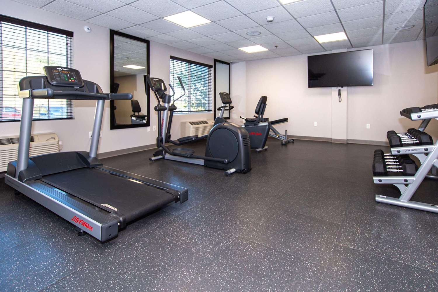 Country Inn & Suites by Radisson, Rapid City, SD 6/11
