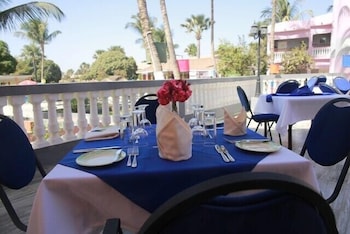 Mansea Beach Hotel 39/65