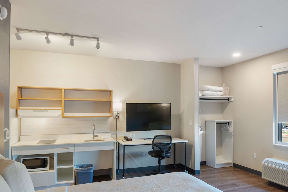Extended Stay America Premier Suites Phoenix Chandler Downtown 41/63