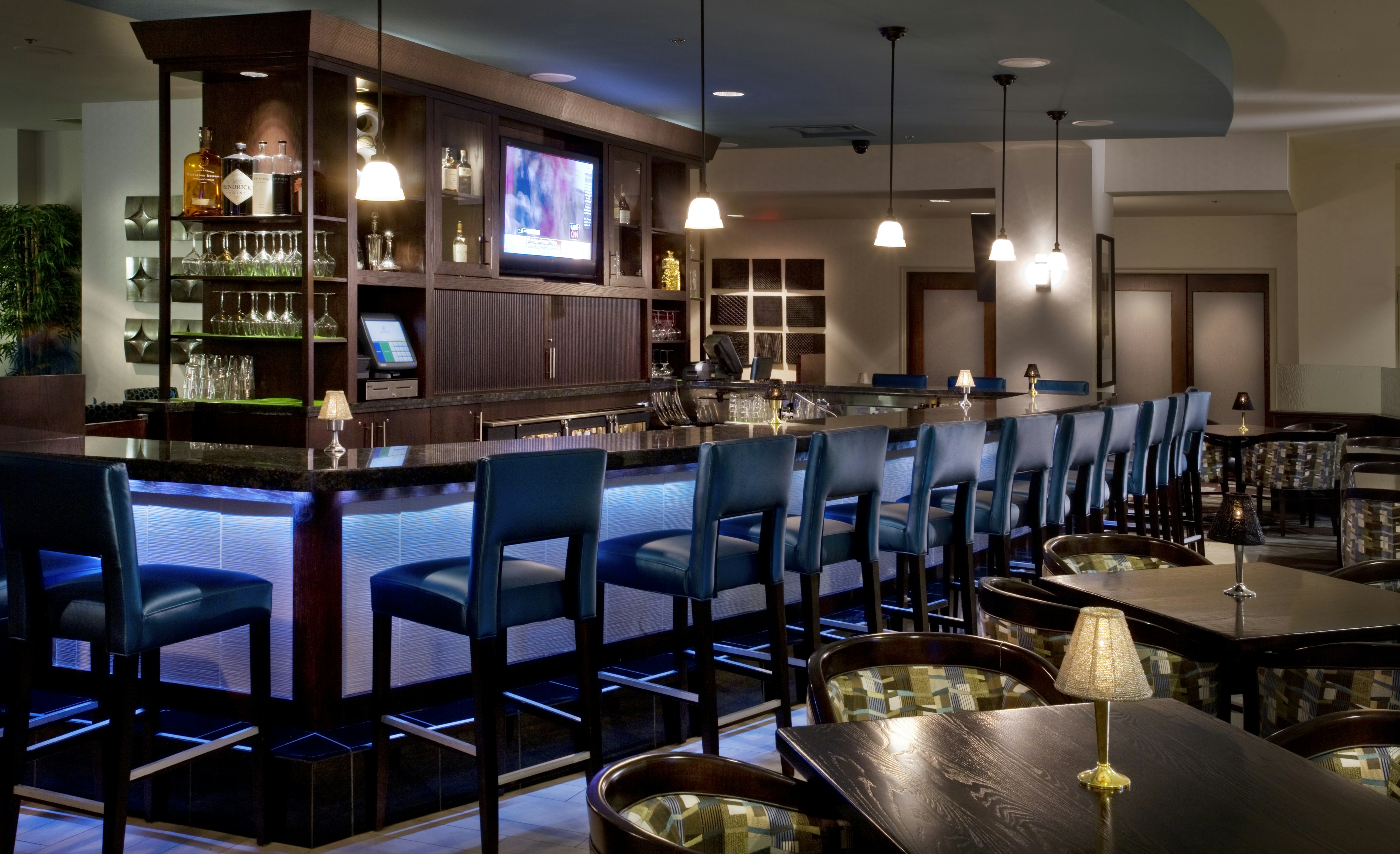Doubletree Hotel Chicago O Hare Airport Rosemont 57/85