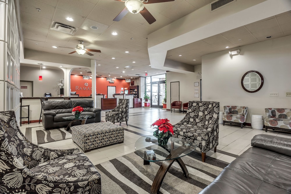 Clarion Inn Salt Lake City Airport 44/63