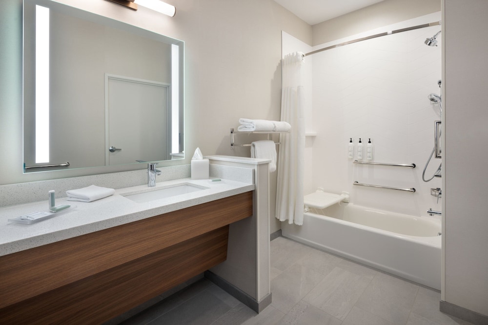Fairfield Inn & Suites by Marriott Montrose 19/21