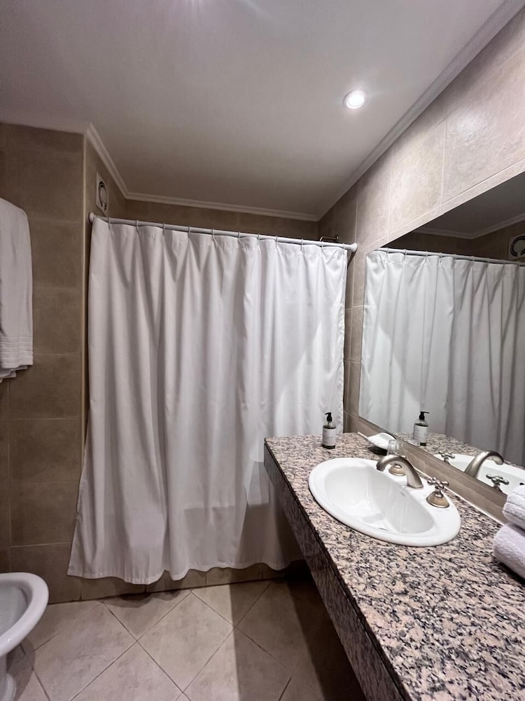 Cerro Calafate Hotel 29/30
