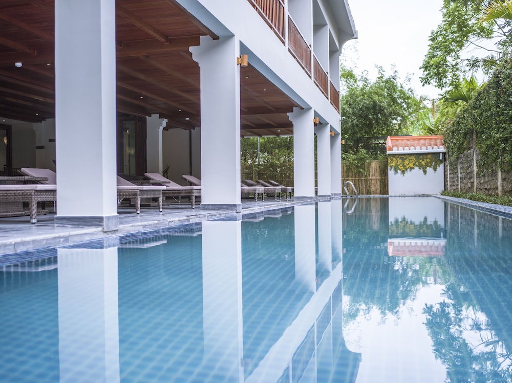 Vinh Hung Old Town Hotel 34/57