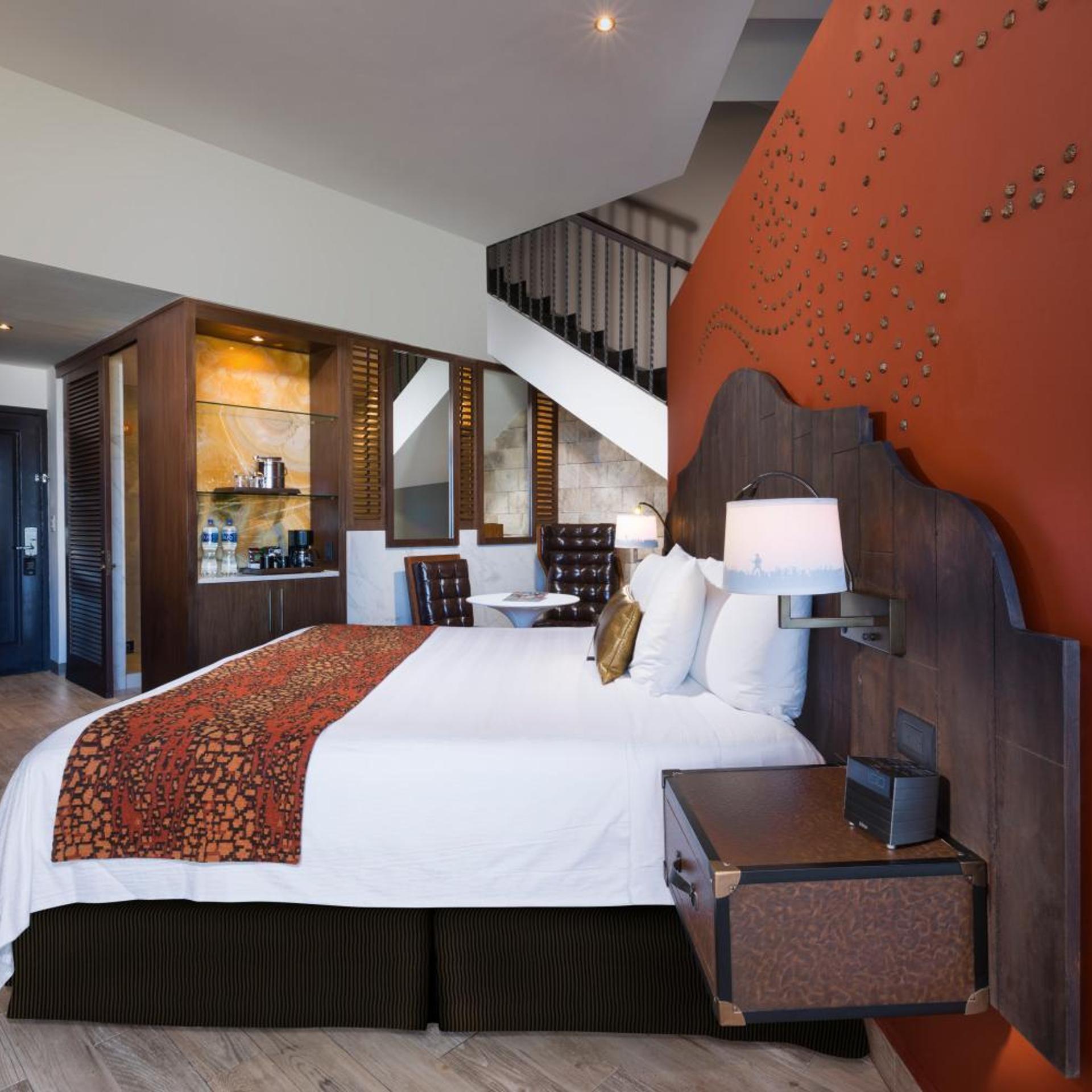 Sky, Platinum, Deluxe, King Bed, Terrace