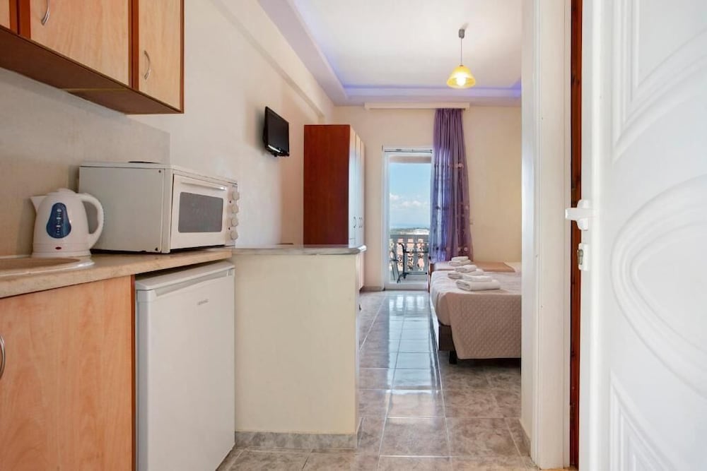 DELUXE, STUDIO, SEA VIEW
