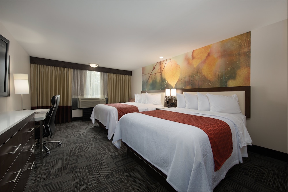 Holiday Inn Brookfield - Milwaukee 12/29