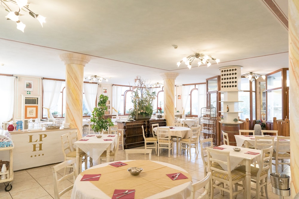 Lola Piccolo Hotel 51/68