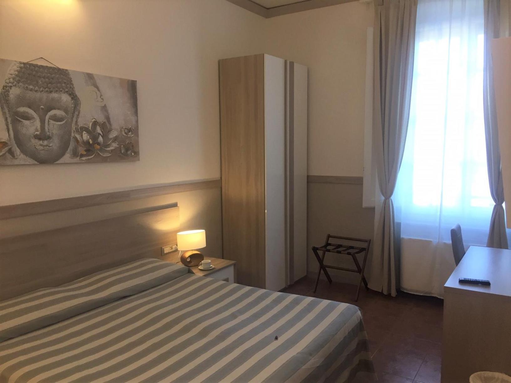 غرفة بسرير مزدوج أو سريرين منفصلين، Hotel Alinari 3/10
