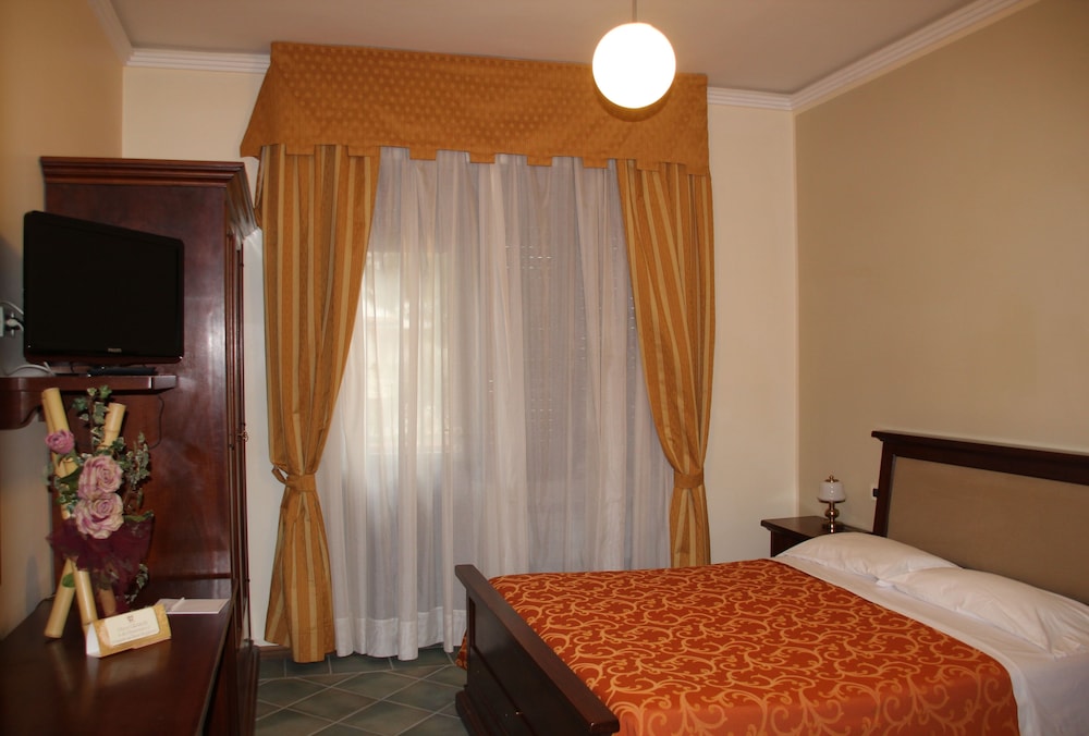 Hotel Girasole 11/43