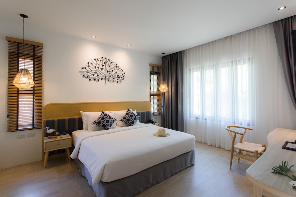 Blu Pine Villa and Pool Access 14/41