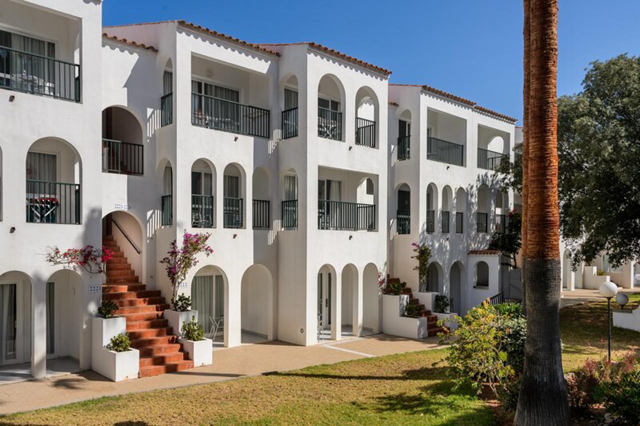 Apartamentos Vibra Caleta Playa in CIUTADELLA
