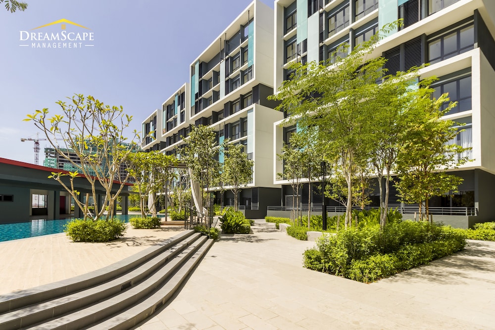 Core Suite KLIA By DreamScape 25/26