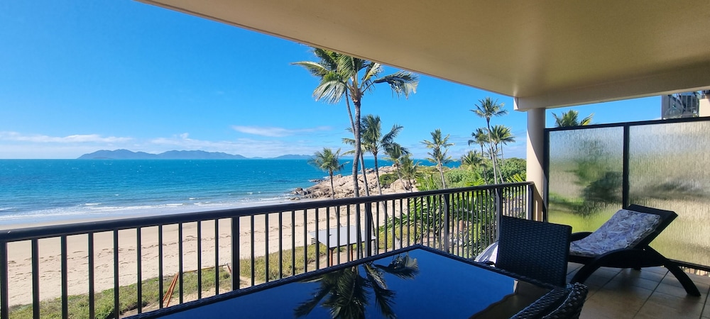 Rose Bay Resort 33/70