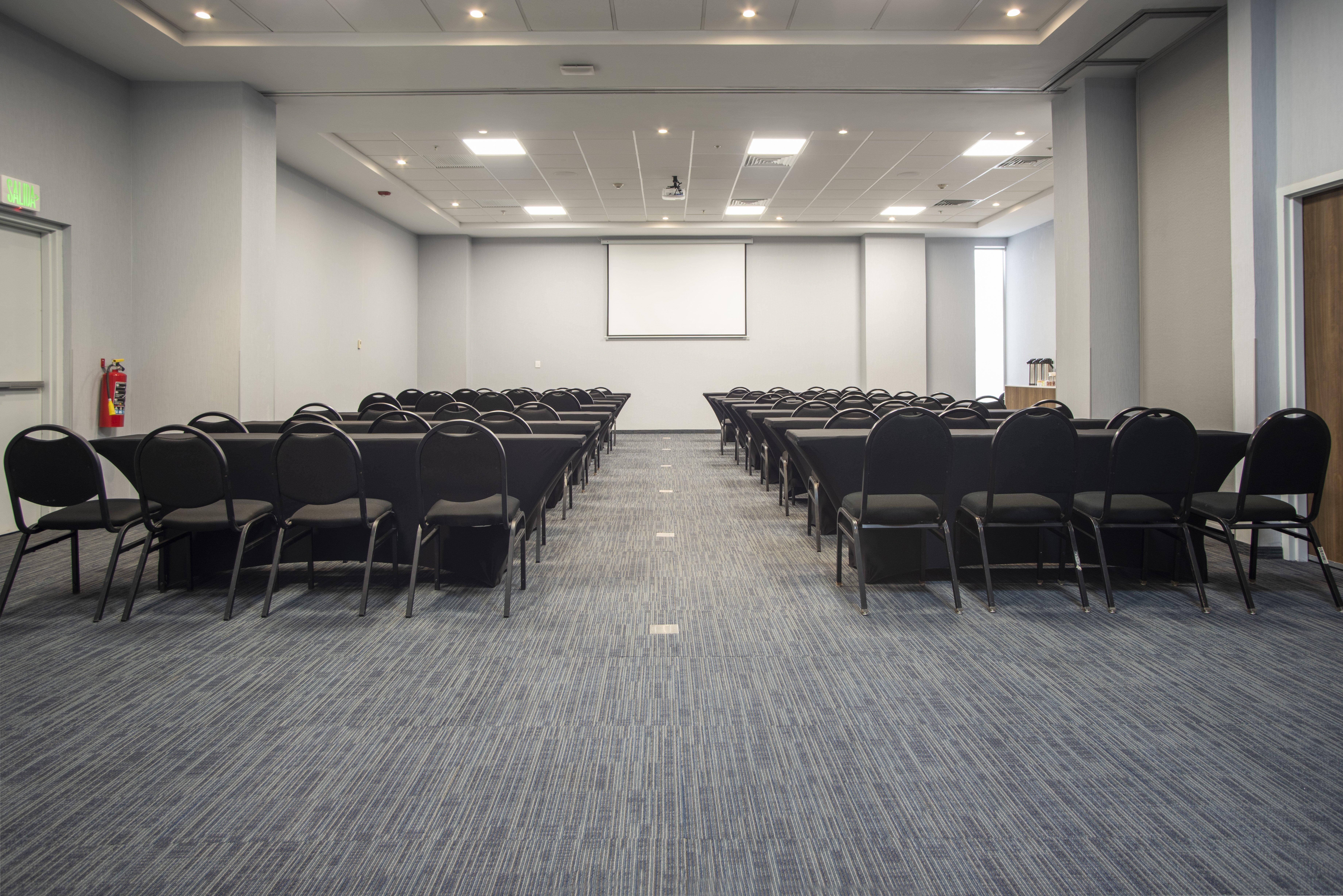 Holiday Inn Express Guadalajara Iteso 57/72