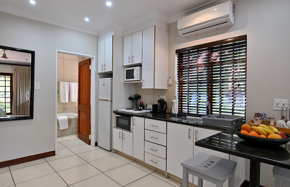 Rivonia Bed And Breakfast Garden Estate 8/49