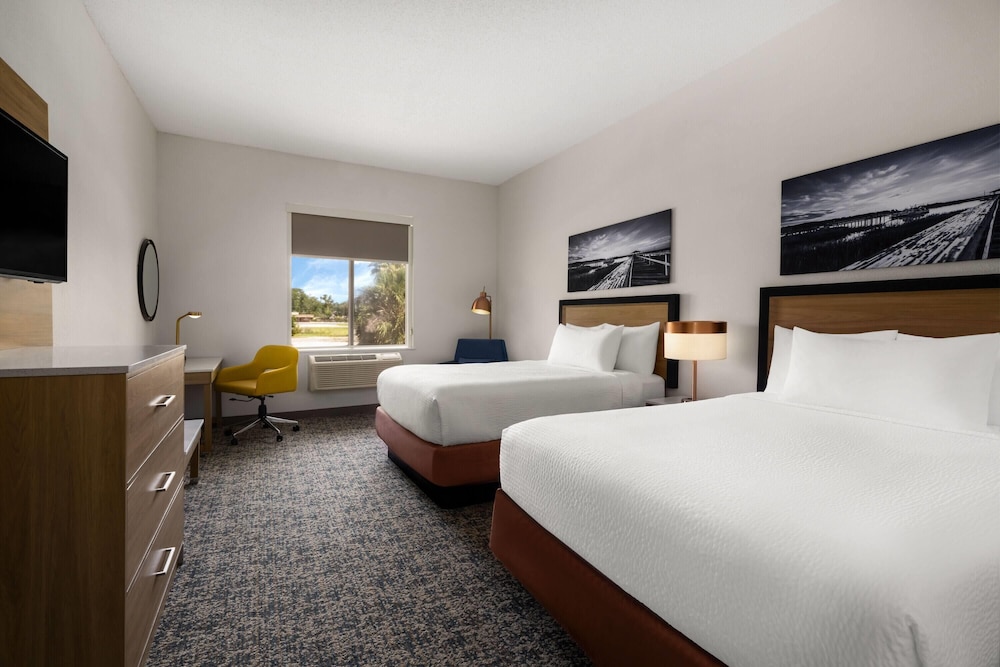 Baymont by Wyndham Savannah/Garden City 30/56