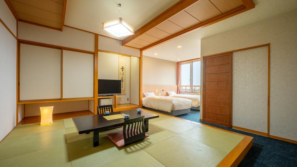 Semi Western, Style, Twin Beds, South Wing